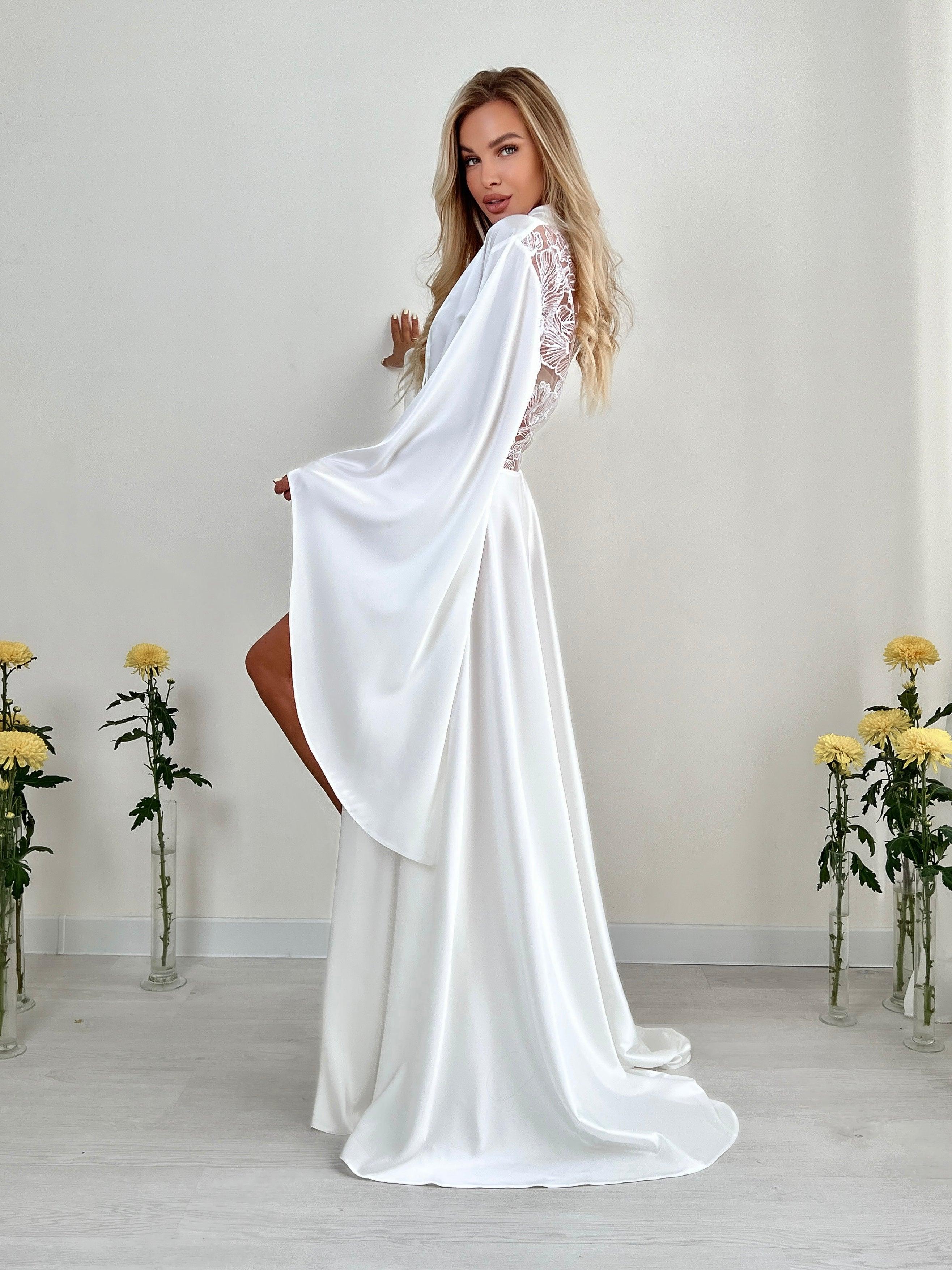 Long bridal robe