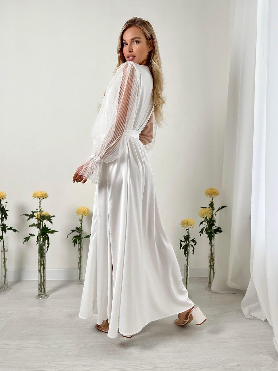Wedding robe for bride