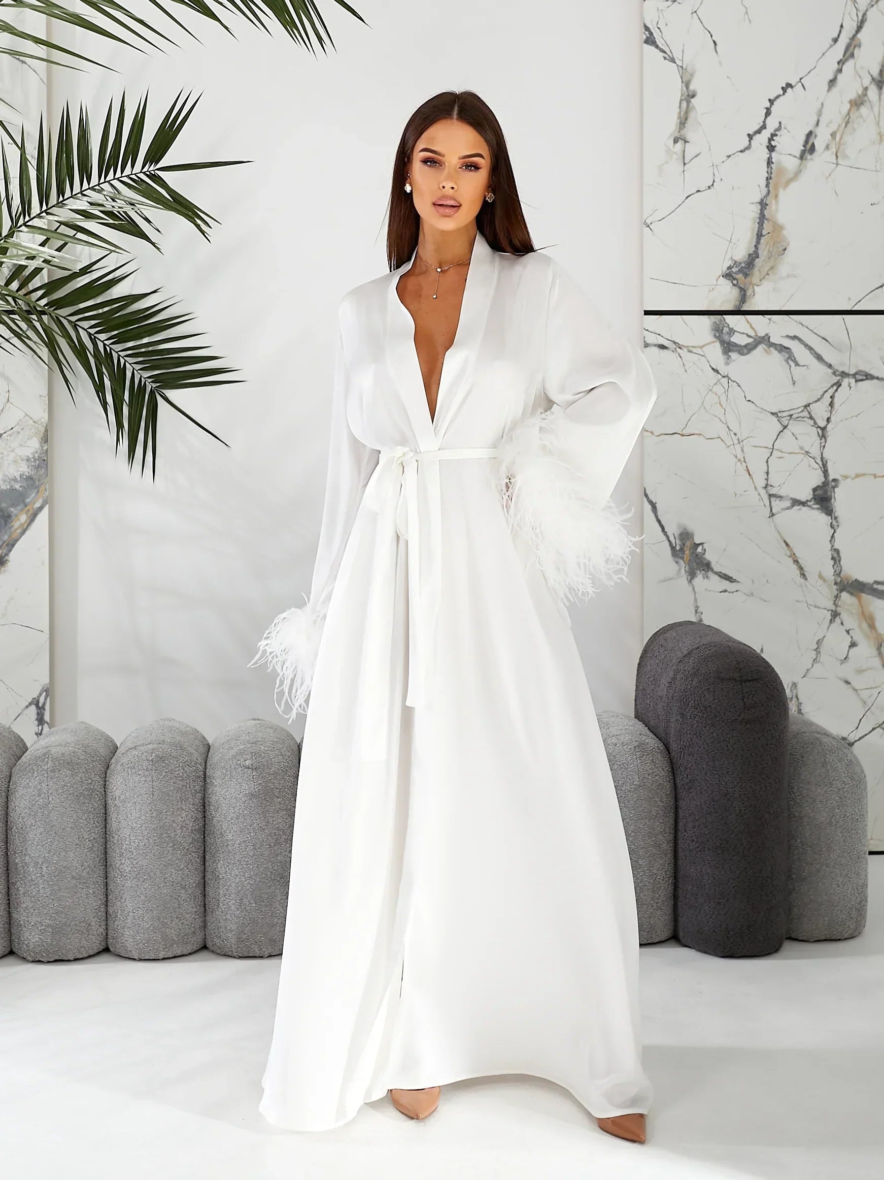 Luxury Ostrich Feather Wedding Robe | FeerieLingerie White / L/XL Luxury Ostrich Feather Wedding Robe | FeerieLingerie White / L/XL