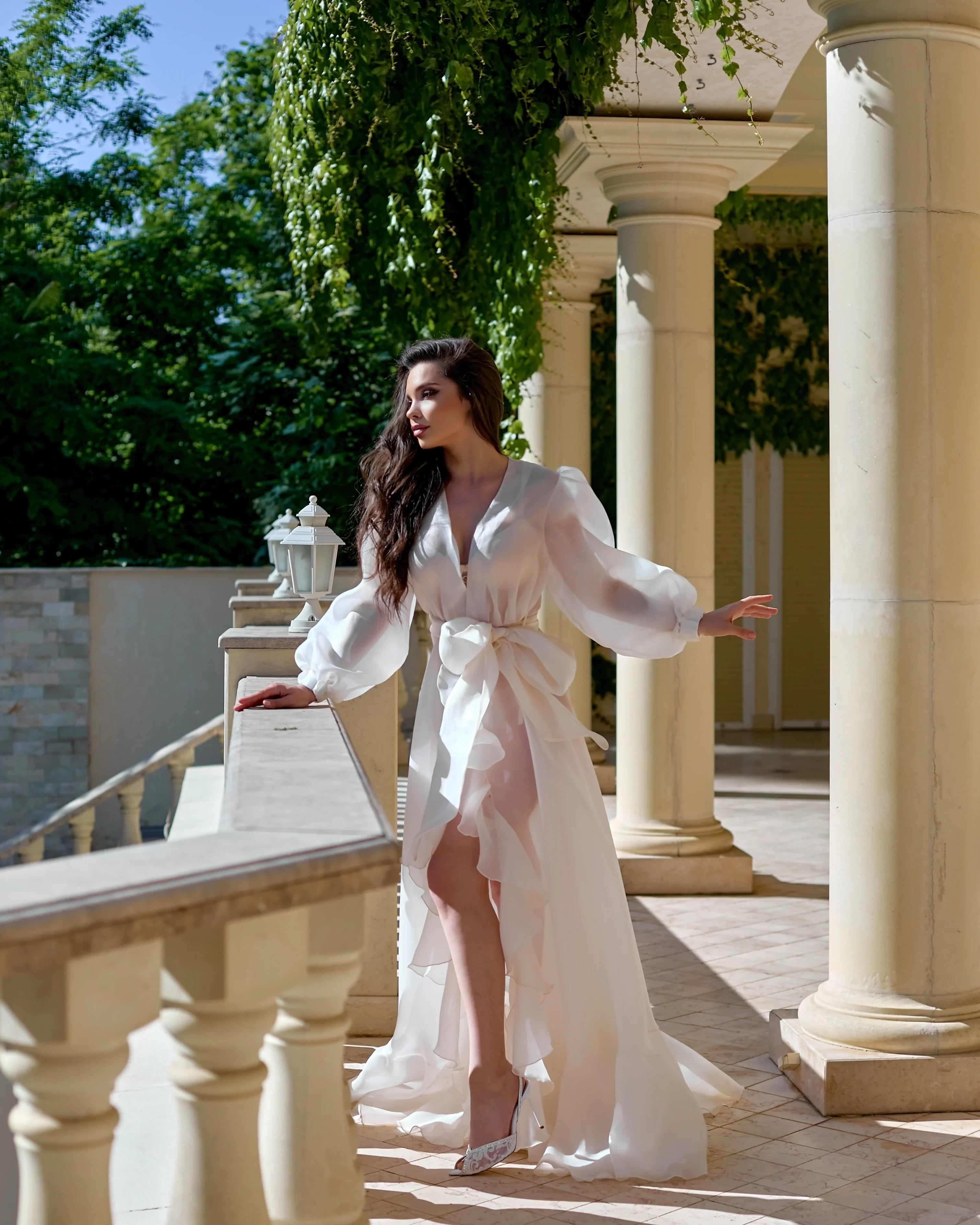 Sheer Organza Bridal Robe – White Ruffle Wedding Dressing Gown with Puff Sleeves