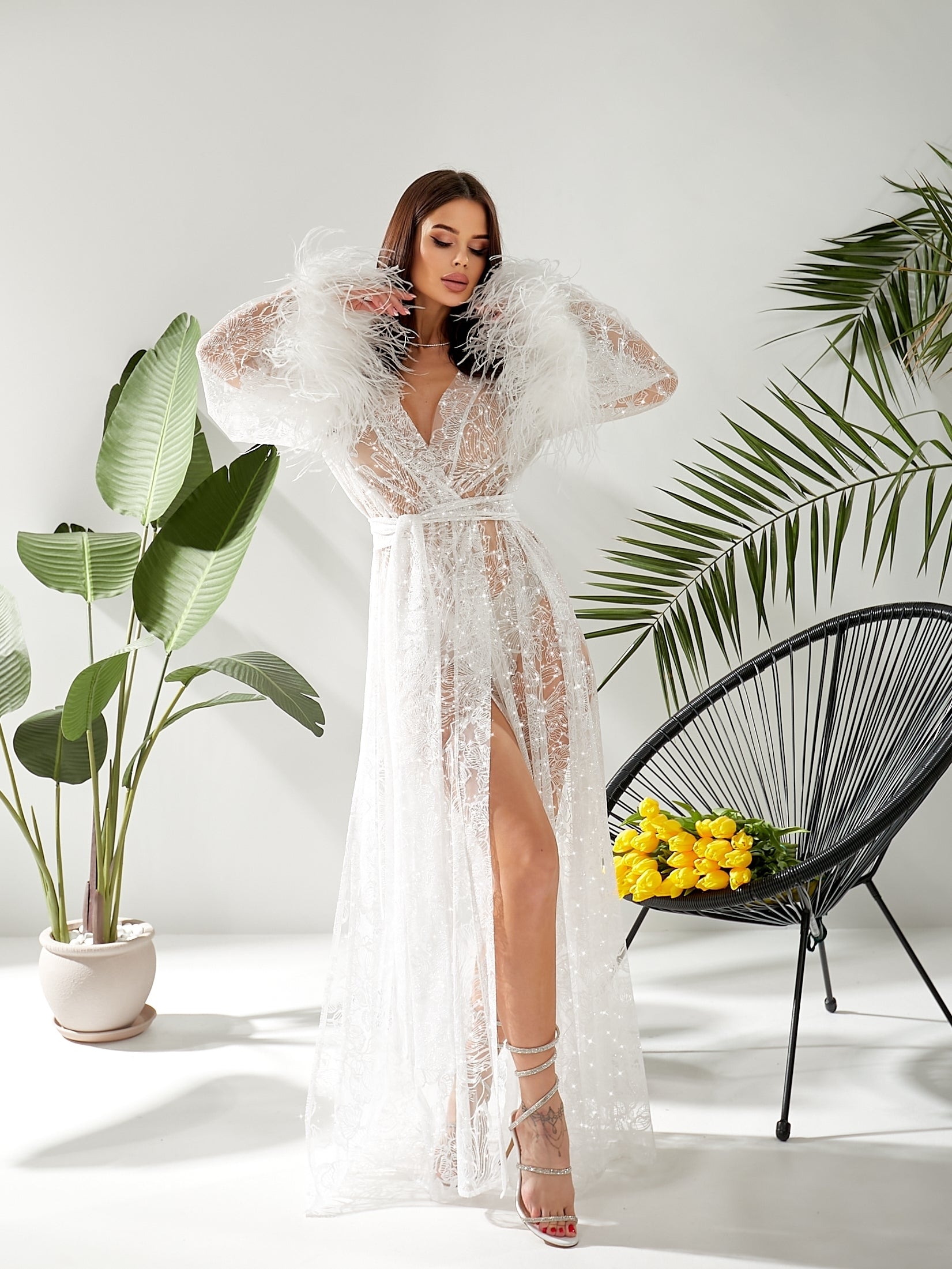 Bridal feathers robe