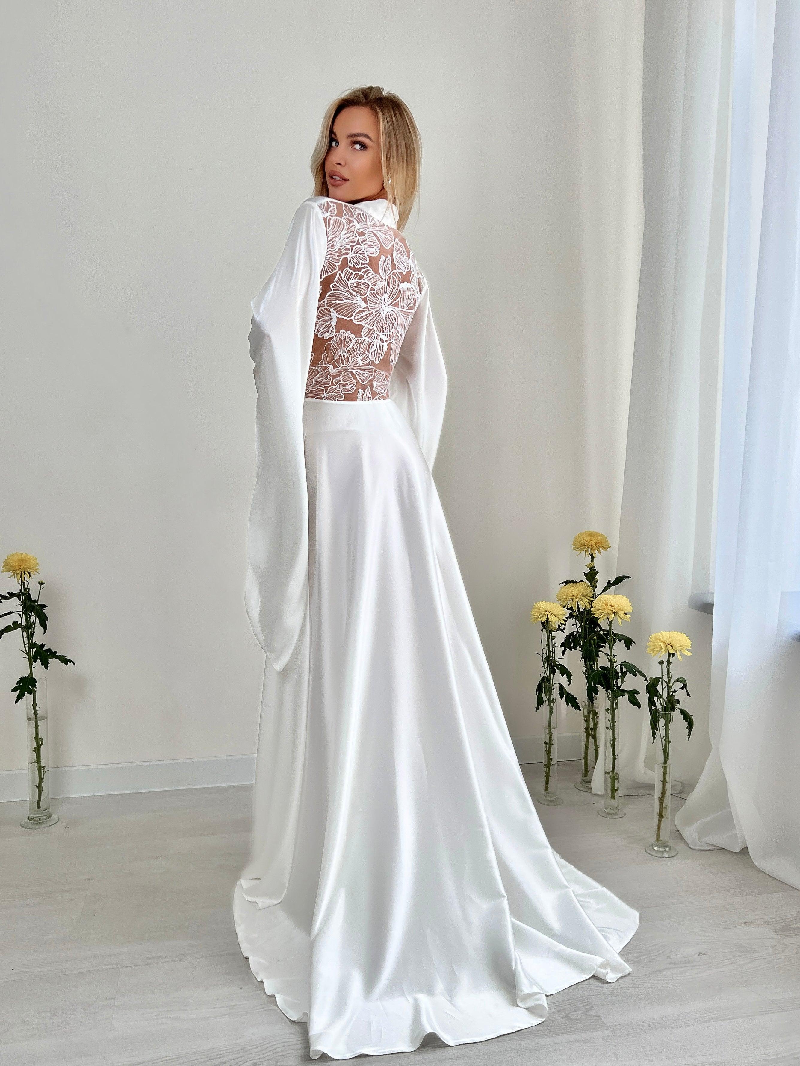 Long bridal robe