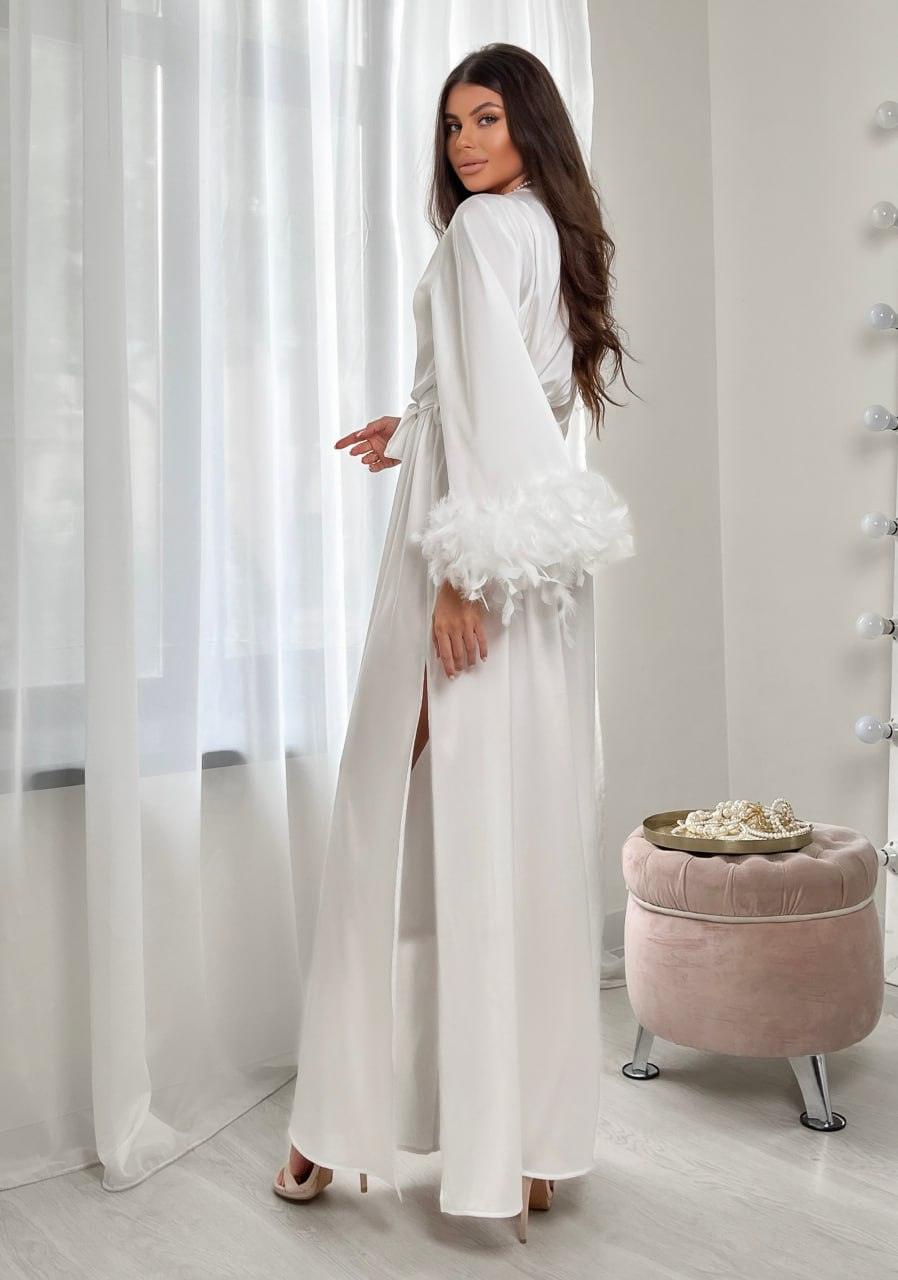 Bridal party robe with feathers